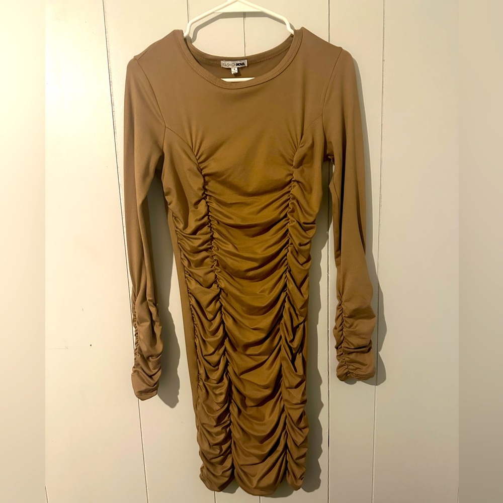 Size small fashion nova tight fit dress